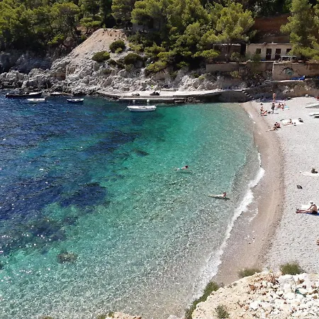 Апартаменты Daniela & Karlo *