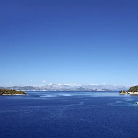 Apartman Apartments Daniela & Karlo Sobra